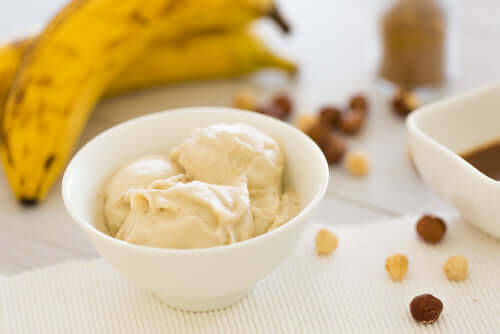 BANANA NUT CREAM FLAVORED COFFEE